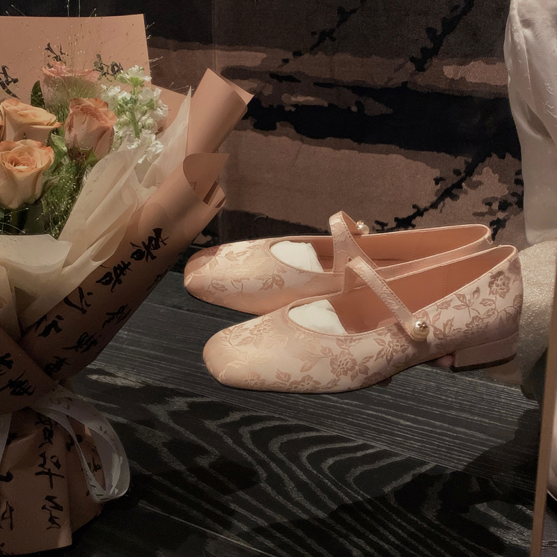 國風新中式珍珠一字帶方頭瑪麗珍I鞋