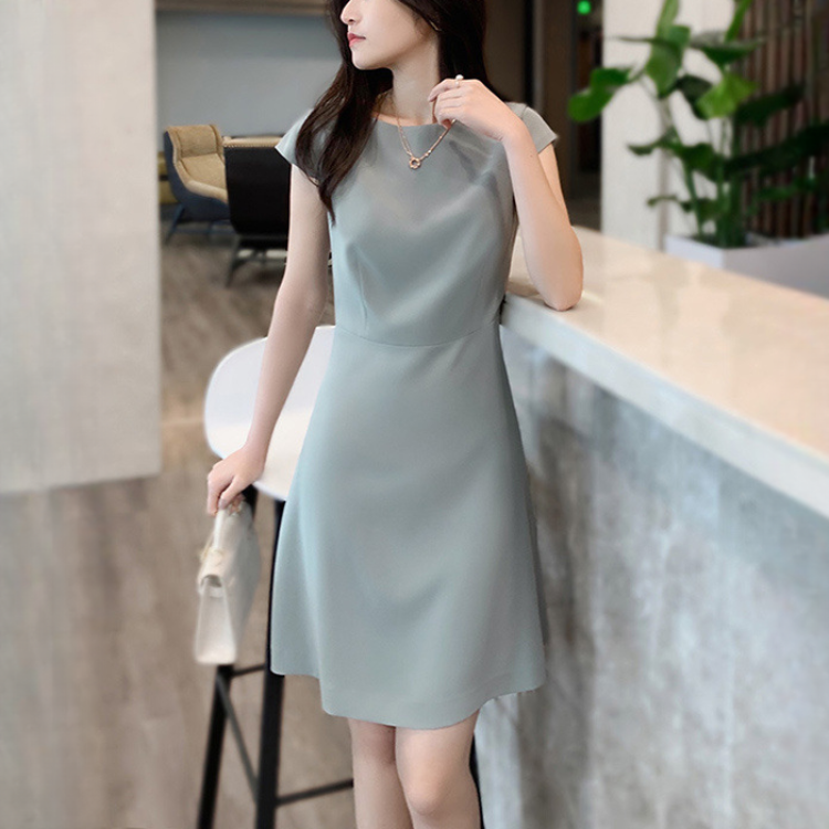 高級感優雅氣質收腰顯瘦連衣裙