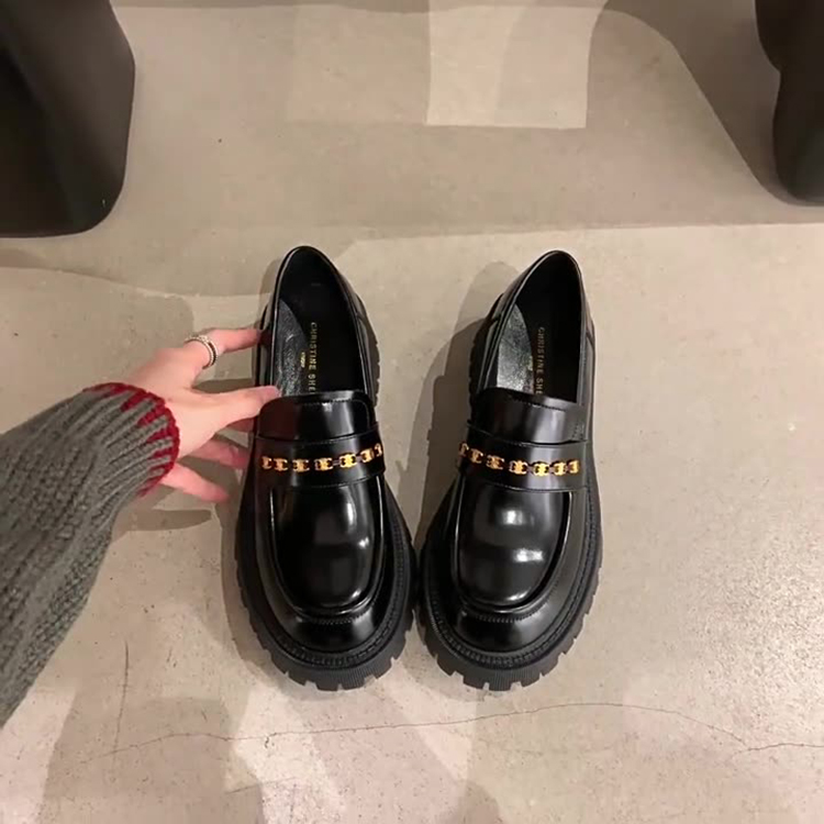 貴氣鏈百搭圓頭厚底增高一腳蹬樂福鞋