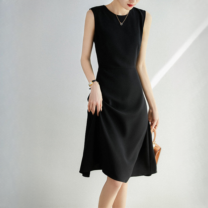 純色無袖赫本風氣質收腰连衣裙