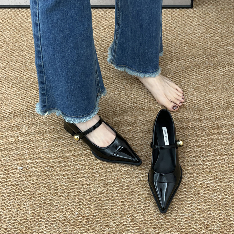 法式黑色粗跟瑪莉珍鞋尖頭淺口通勤單鞋