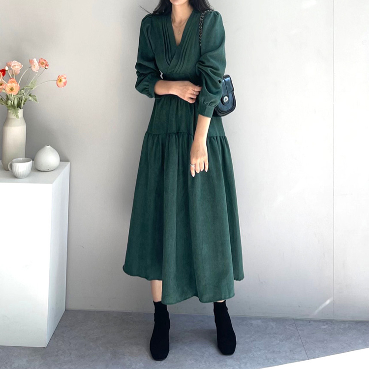 秋冬新款法式優雅V領氣質長連身裙