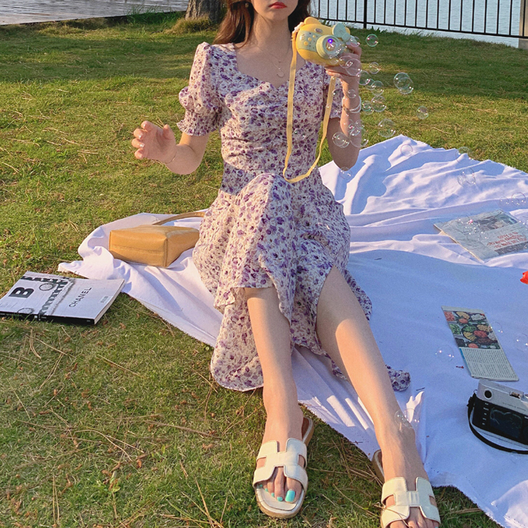 油畫紫泡泡袖碎花開叉方領連身裙