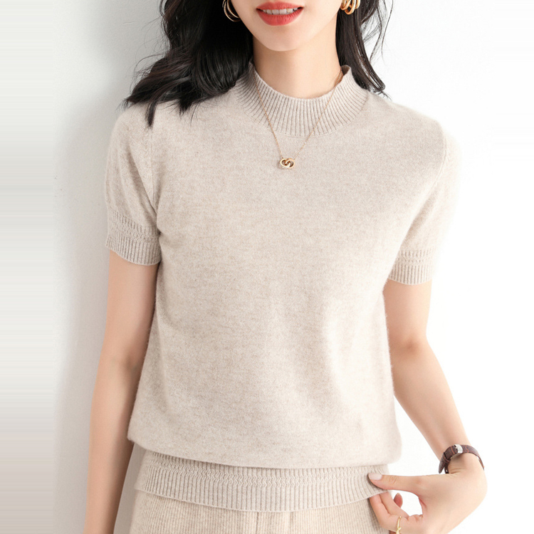 半高領簡約優雅針織T恤