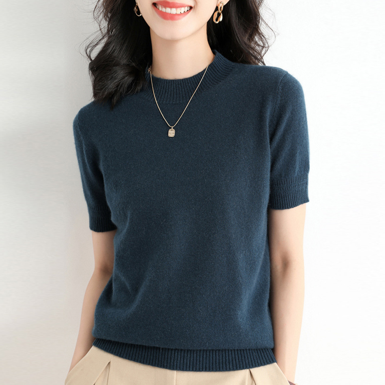 半高領簡約優雅針織T恤