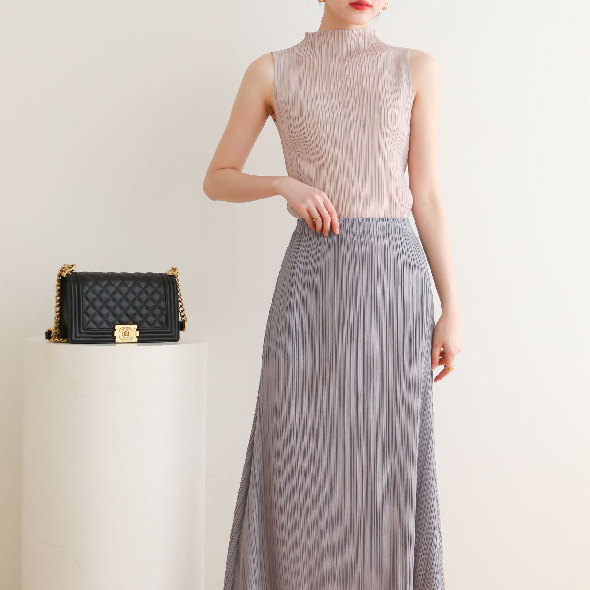 褶皺ins風經典高領無袖復古背心