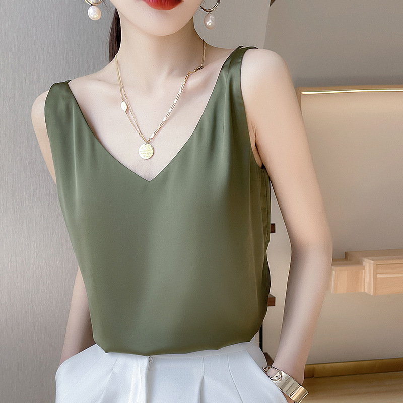 V領簡約緞面桑蠶絲氣質背心（10色）