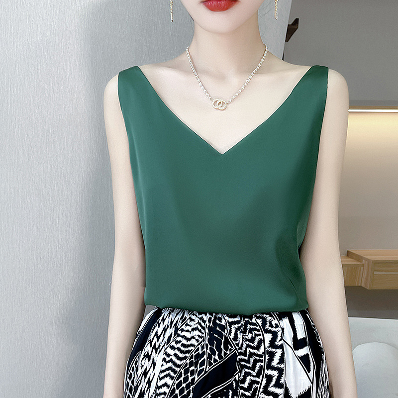 V領簡約緞面桑蠶絲氣質背心（10色）