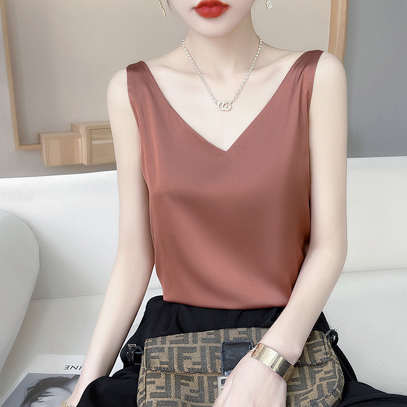V領簡約緞面桑蠶絲氣質背心（10色）
