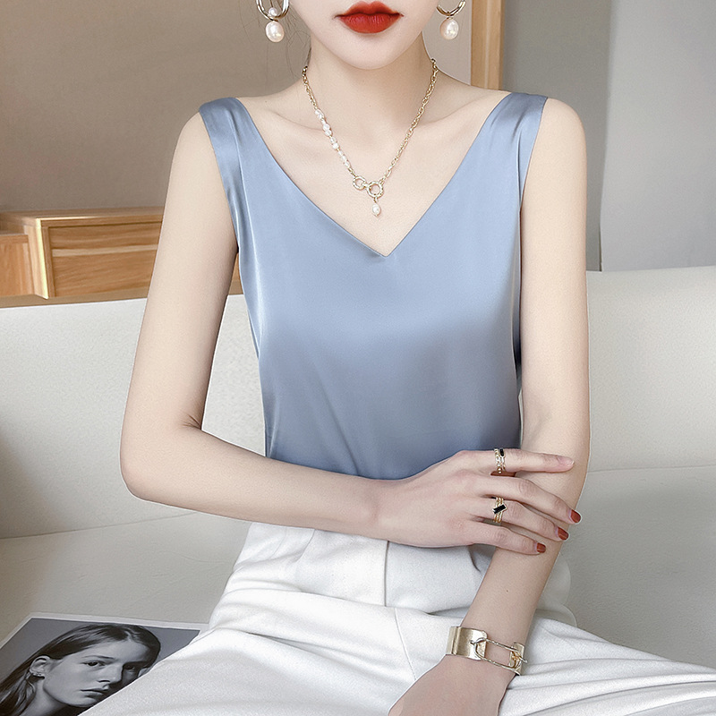 V領簡約緞面桑蠶絲氣質背心（10色）