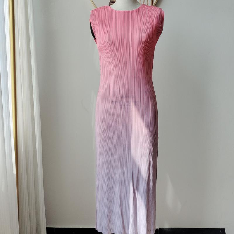 褶皺英倫風氣質印染修身連衣裙（8色）