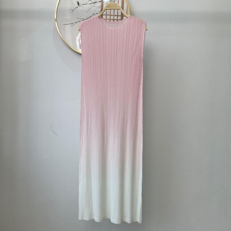 褶皺英倫風氣質印染修身連衣裙（8色）