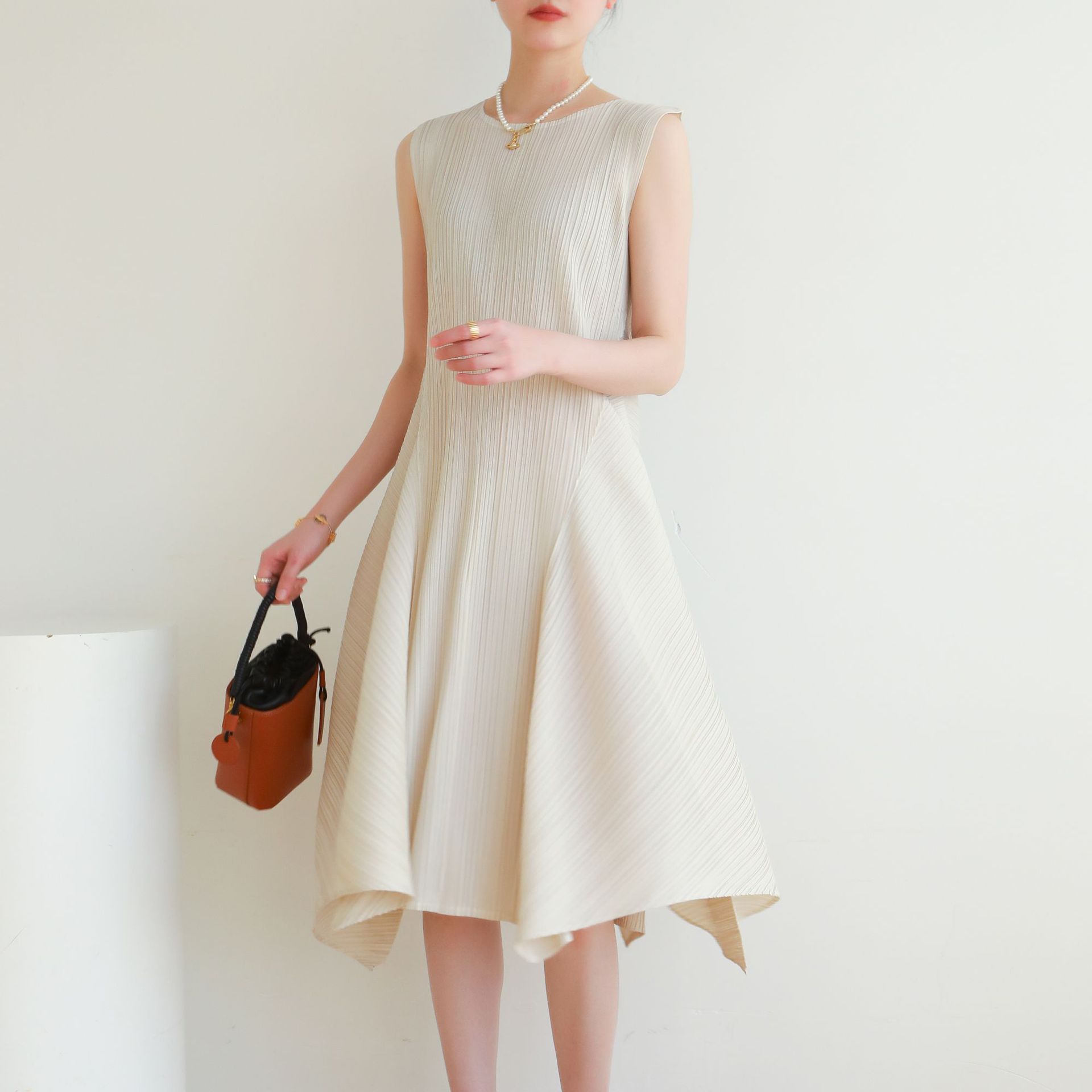 褶皺修身顯瘦通勤荷包裙連衣裙（10色）