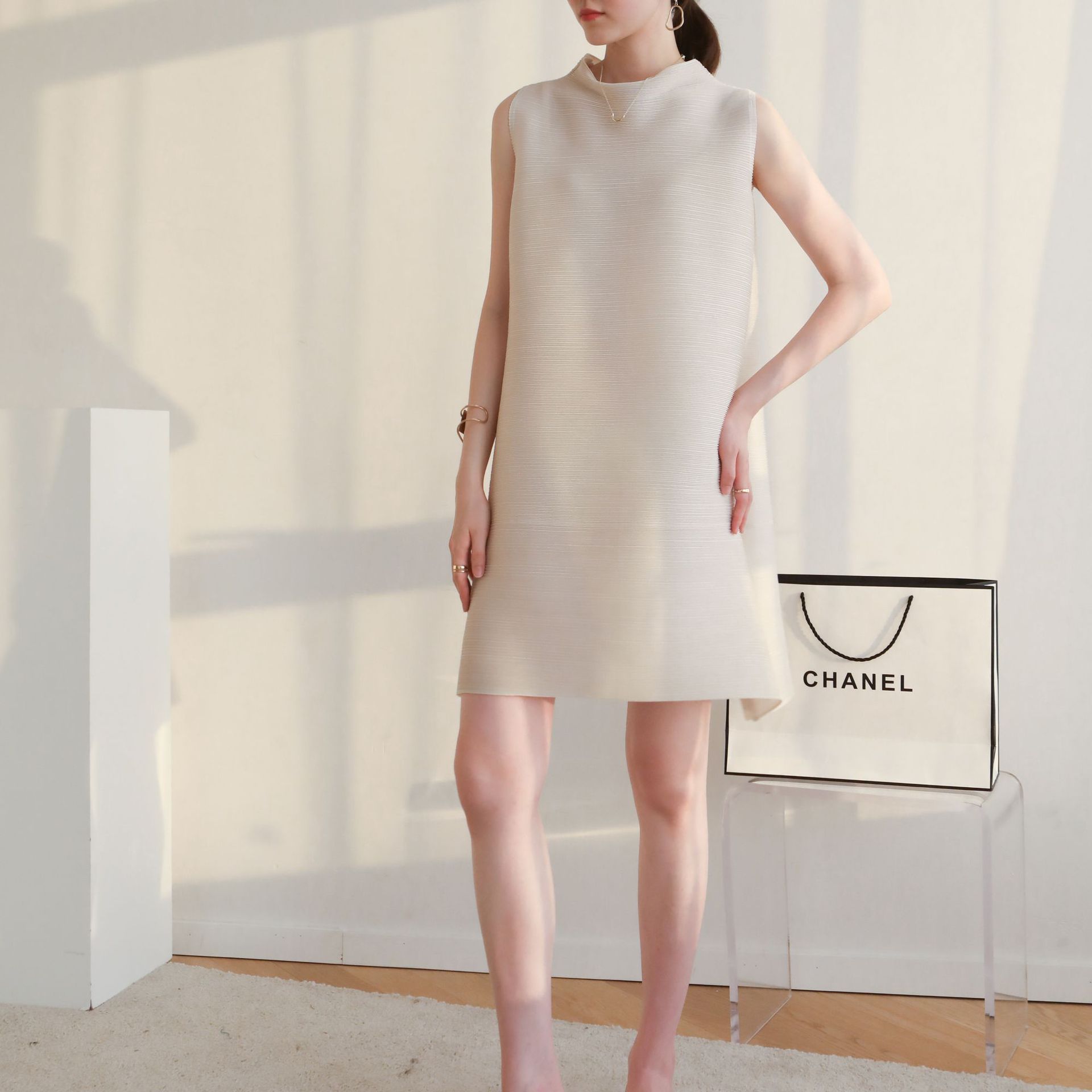 夏季褶皺寬鬆無袖連衣裙（8色）