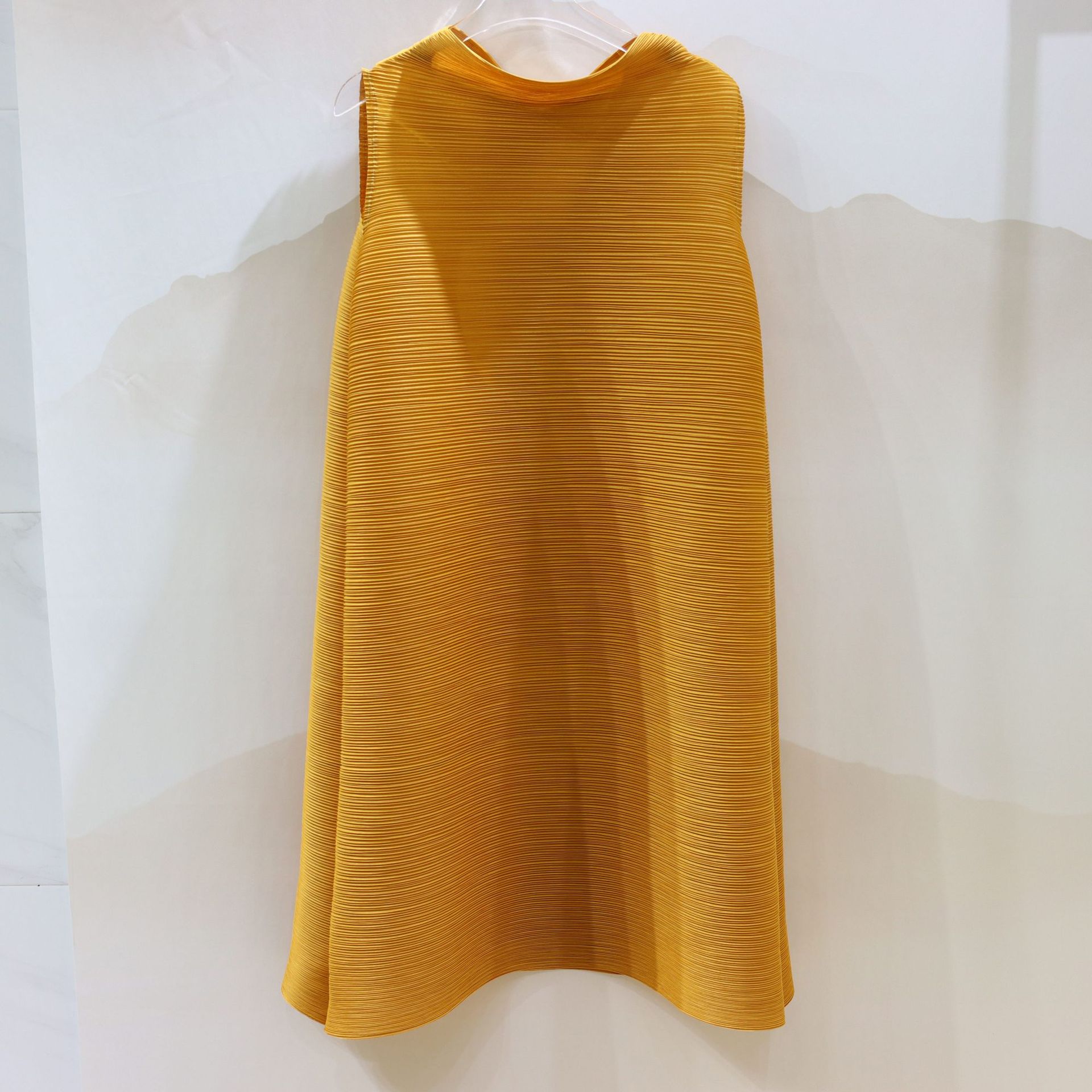 夏季褶皺寬鬆無袖連衣裙（8色）