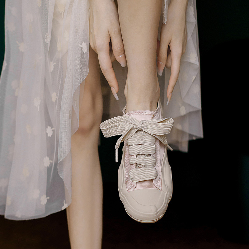 西班牙小眾綢緞休閒帆布鞋（3色）