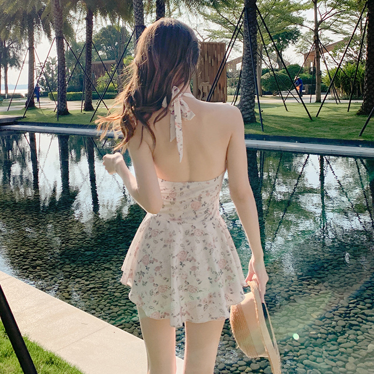 碎花鏤空顯瘦純欲泳衣（6色）