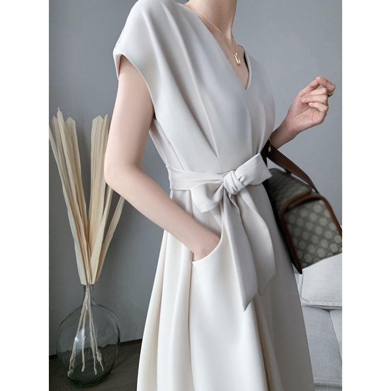 綁帶V領法式高腰顯瘦短袖連衣裙