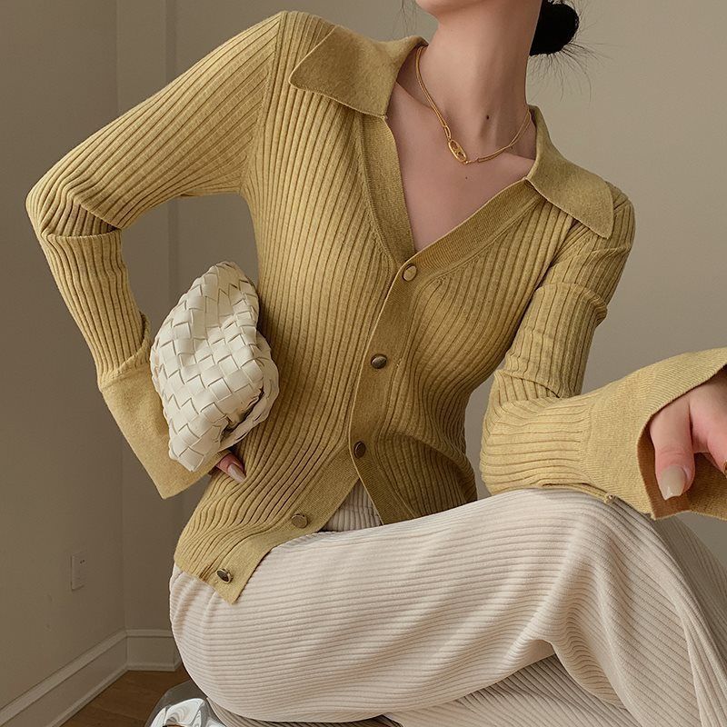 百搭設計感polo領喇叭袖長袖打底上衣