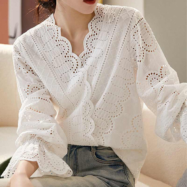 法式氣質溫柔鏤空繡棉襯衫