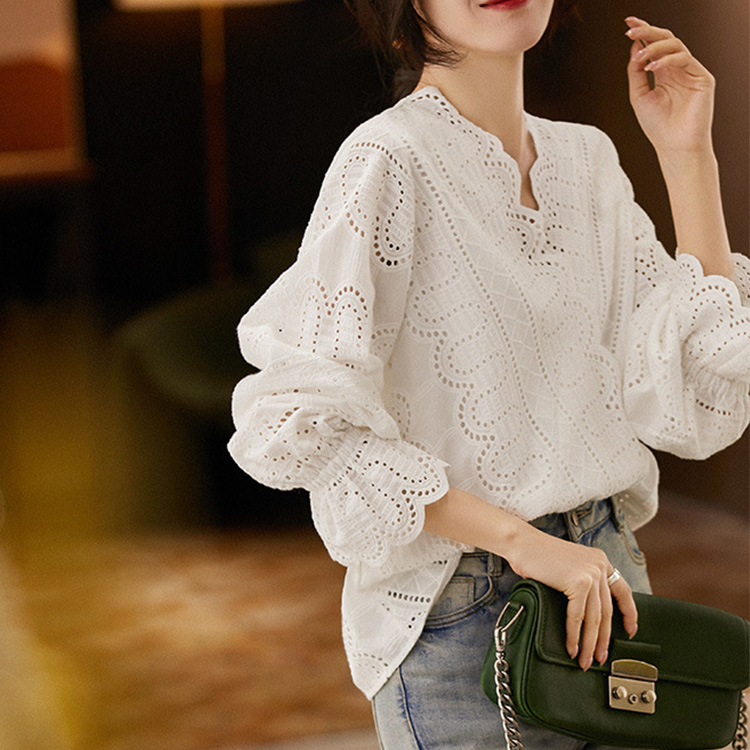 法式氣質溫柔鏤空繡棉襯衫