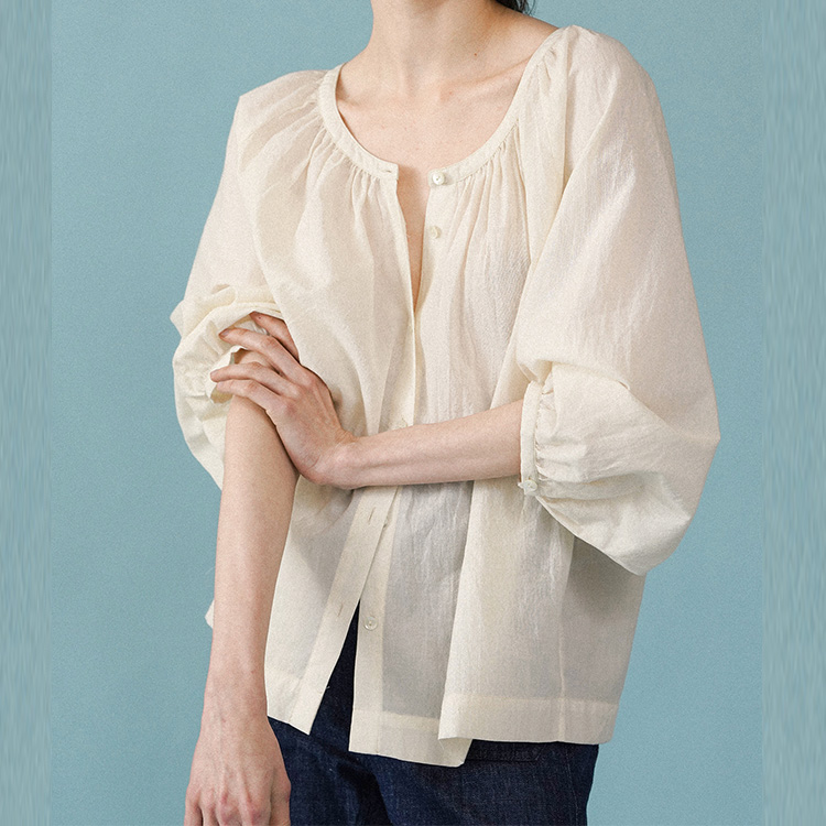 麻棉兩色領圈抽褶休閒氣質襯衫
