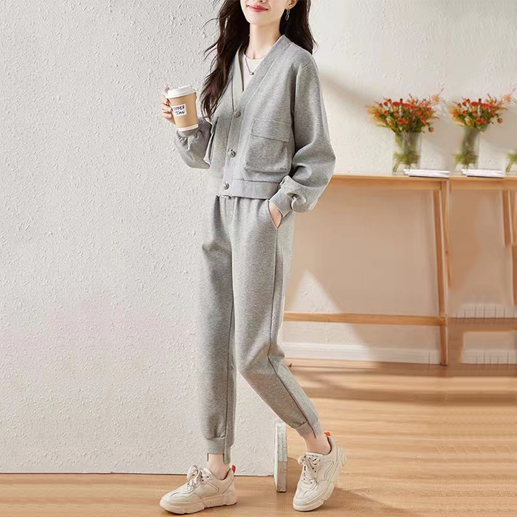 鹽繫穿搭休閒時尚衛衣兩件套