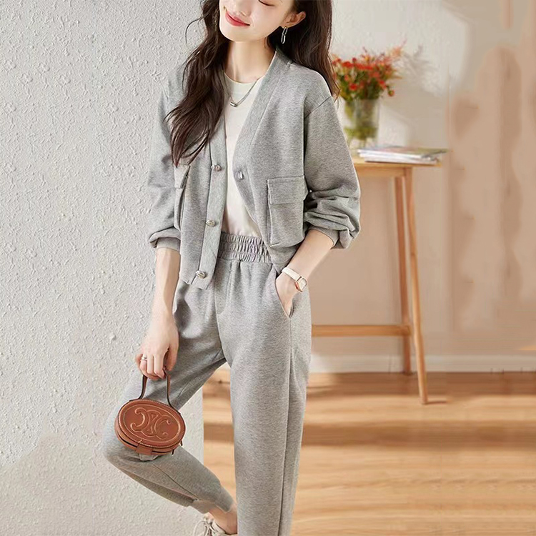 鹽繫穿搭休閒時尚衛衣兩件套