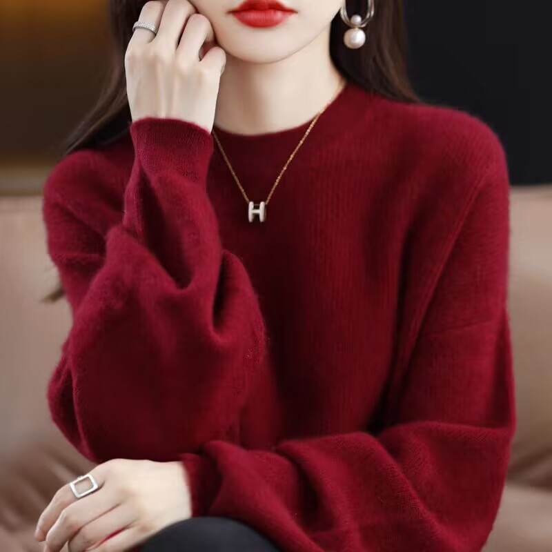 秋冬圓領寬鬆通勤羊絨衫