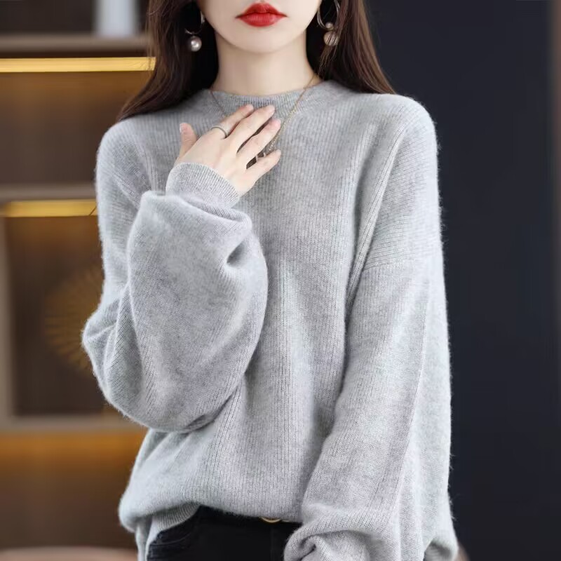 秋冬圓領寬鬆通勤羊絨衫