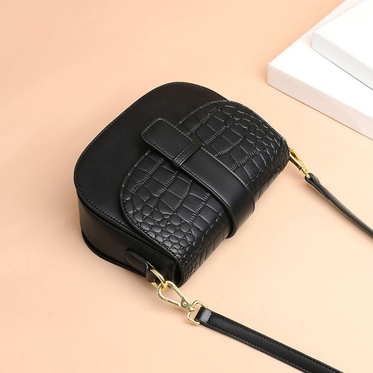 寬帶斜跨馬鞍包