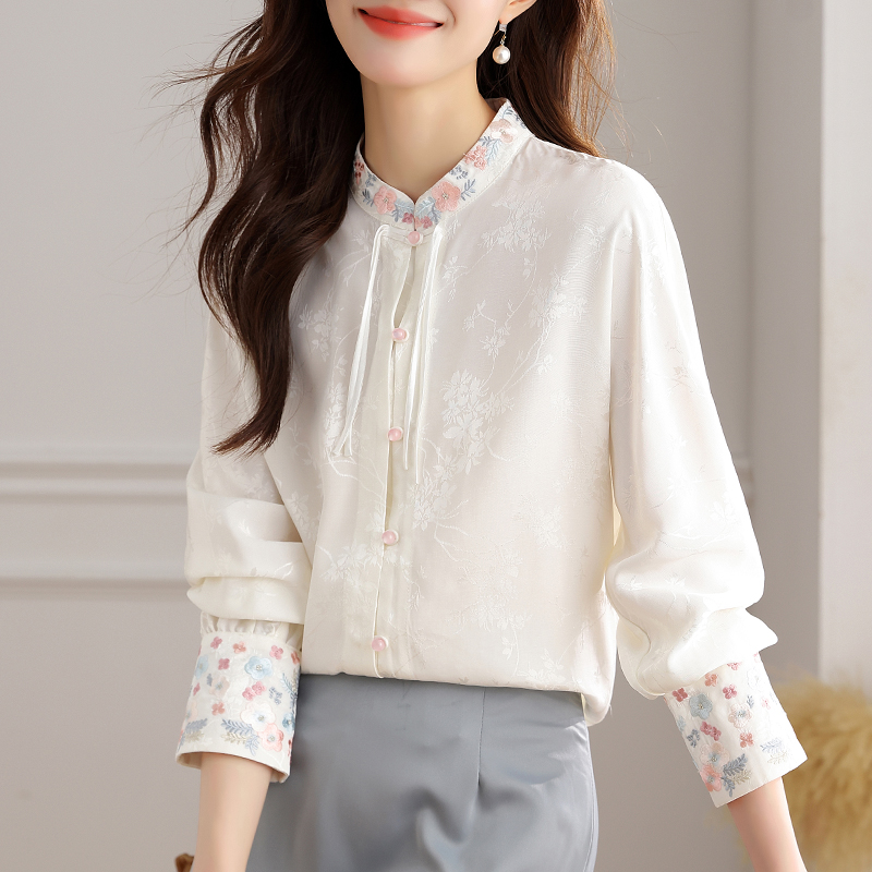 復古刺繡盤扣長袖襯衫