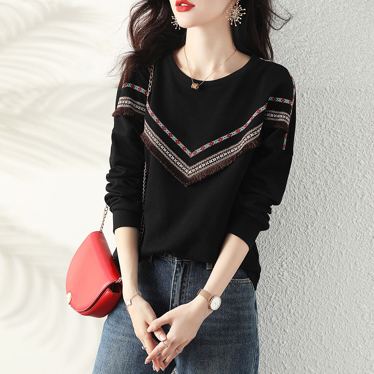 時尚撞色圓領流蘇衛衣