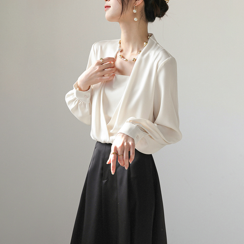法式純色正肩V領襯衫