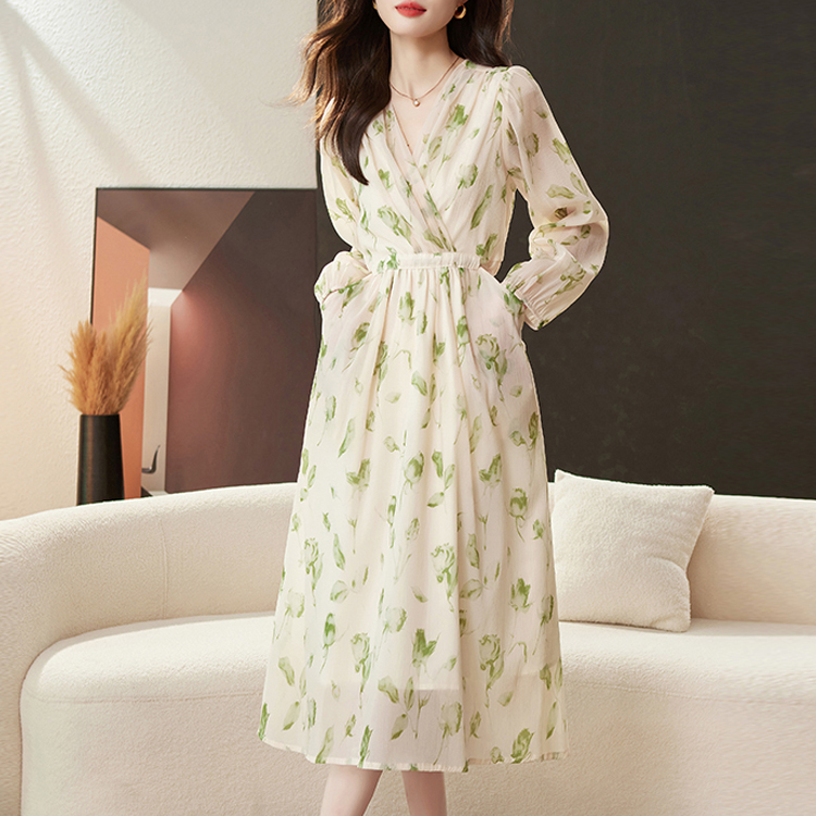 水墨畫精緻V領仙女連衣裙