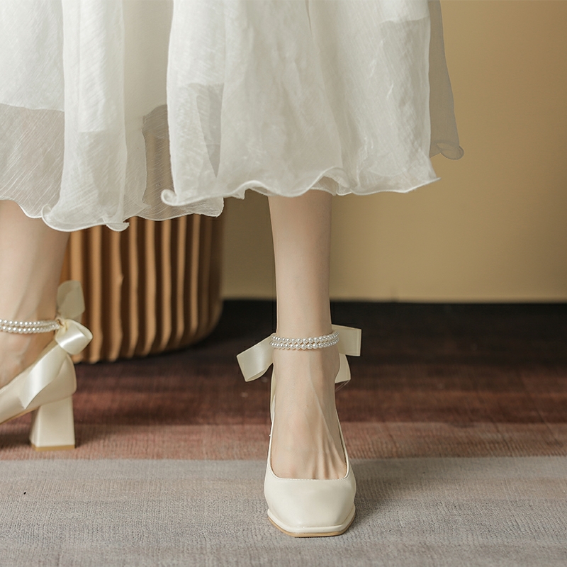 方頭粗跟蝴蝶結粗跟女鞋