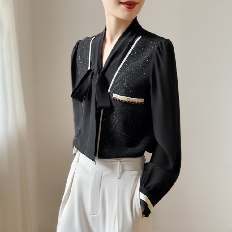 小香風金屬扣飄帶襯衫