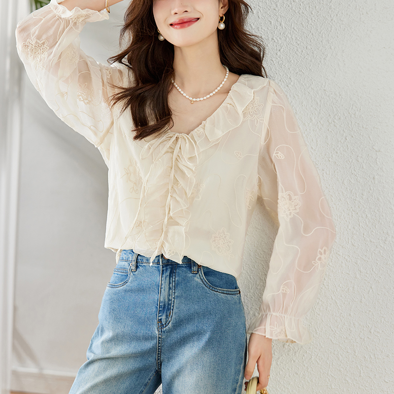 甜美雪紡繡花荷葉邊襯衫