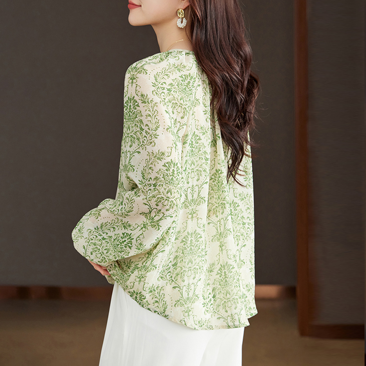 V領印花通勤雪紡抽褶襯衫