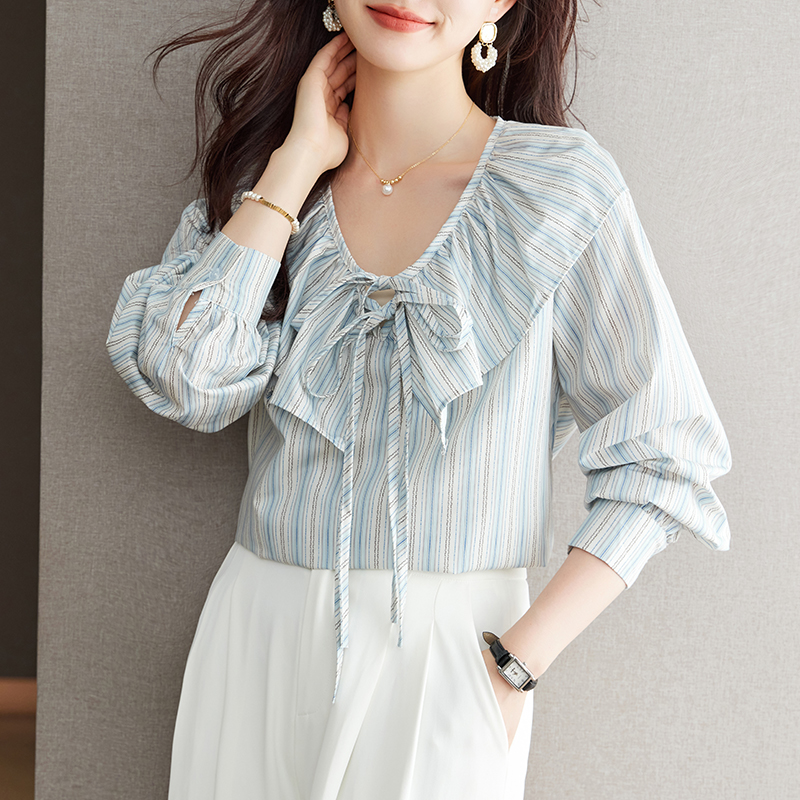 藍白條紋荷葉邊繫帶燈籠袖襯衫