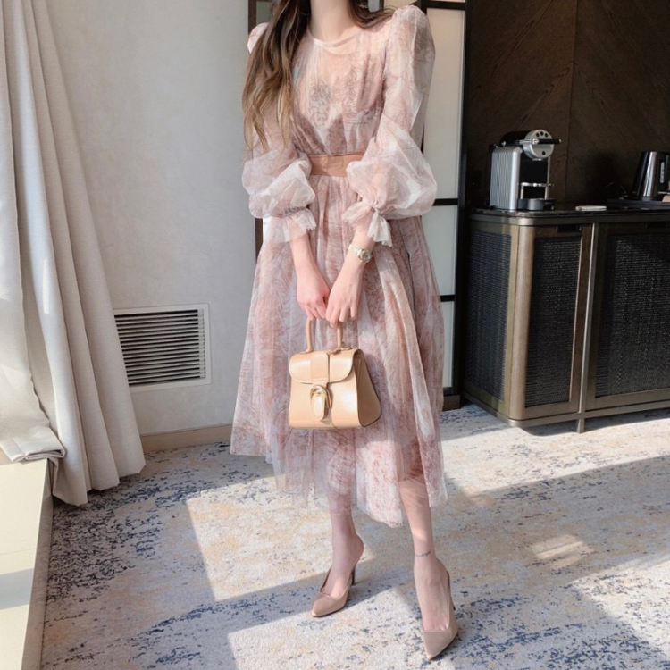 氣質透視水墨復古泡泡袖收腰連衣裙