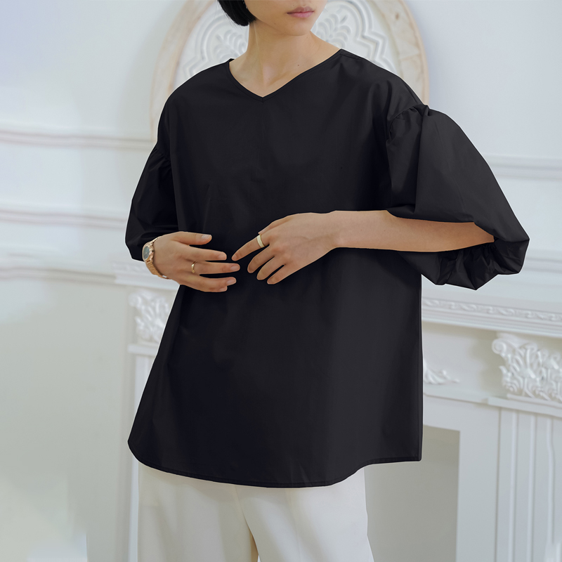 日韓純色泡泡袖V領襯衫