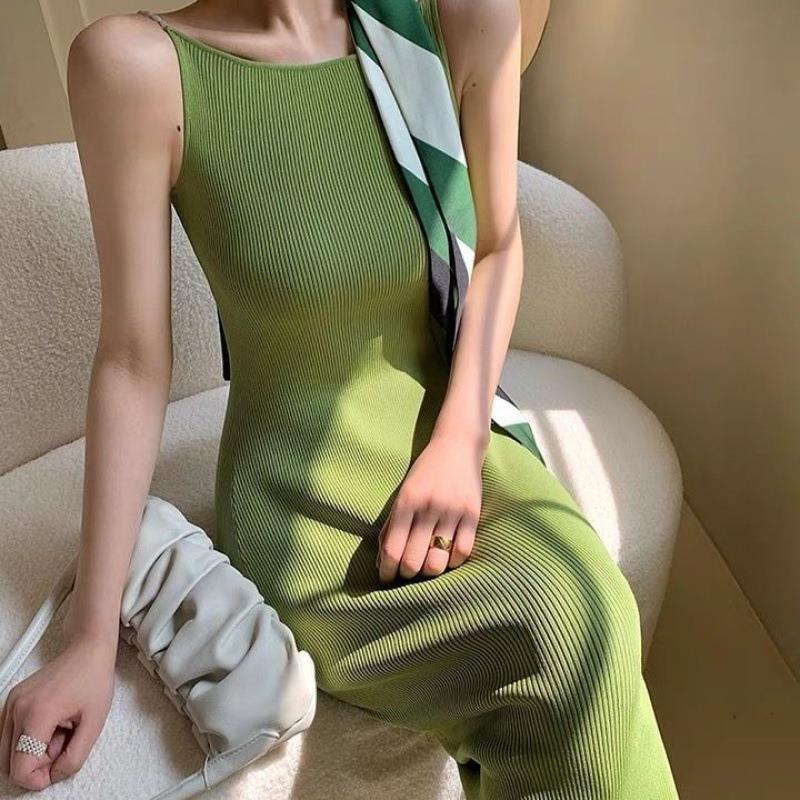 春夏珍珠顯瘦針織吊帶連衣裙