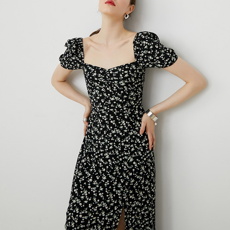 夏季方領碎花開叉長款連衣裙
