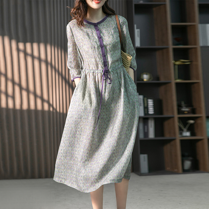 韓版碎花圓領收腰洋裝