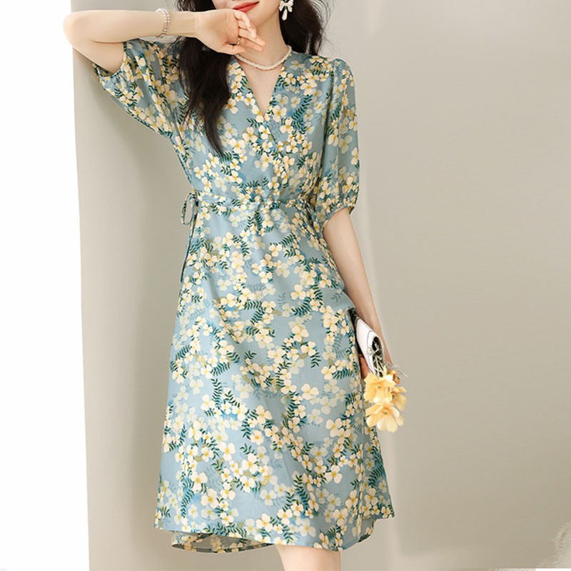 小清新碎花V領雪紡連身裙