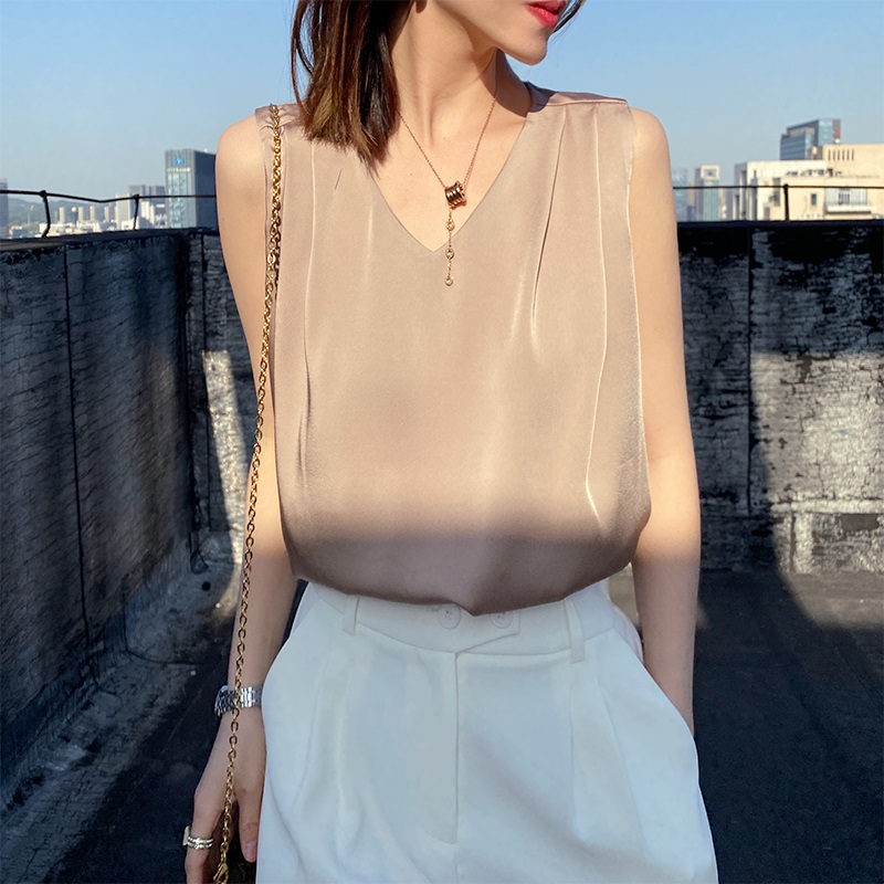 夏季V領通勤氣質背心