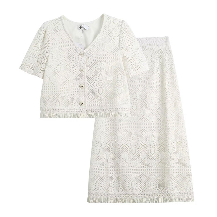 夏季度假風蕾絲上衣+包臀流蘇半裙套裝