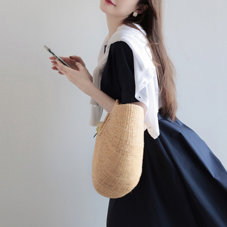 赫本風法式設計感連衣裙