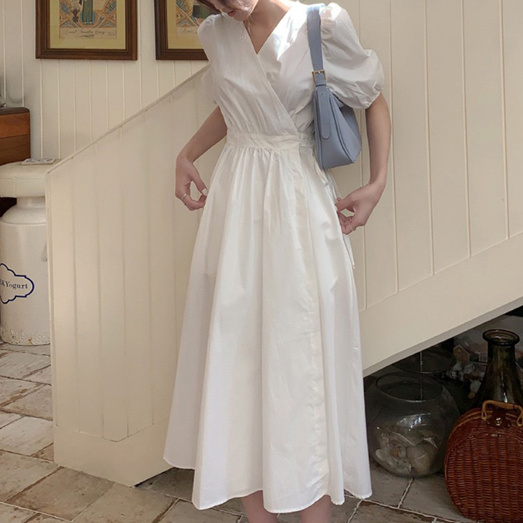 夏季泡泡袖V領收腰連衣裙